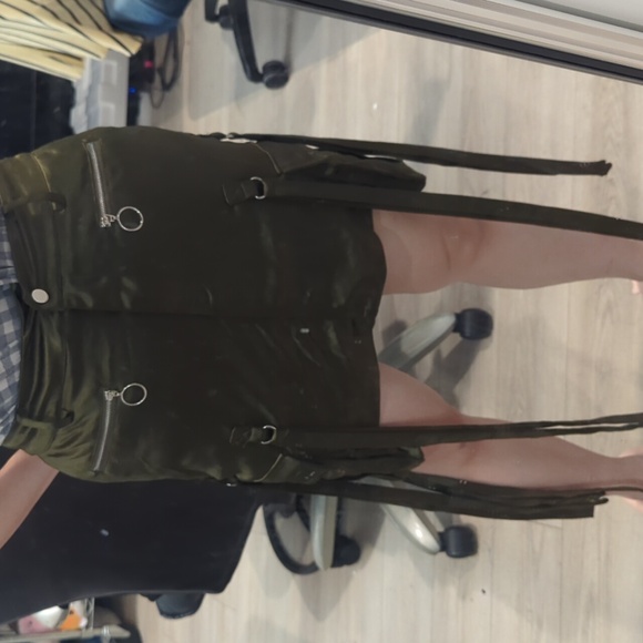 Satin Cargo Skirt - Picture 15 of 16